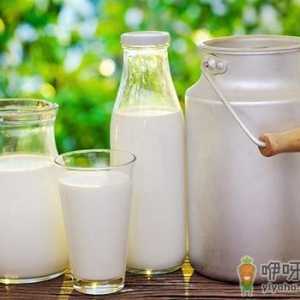 哪些食物不能和牛奶一起吃？喝牛奶的禁忌