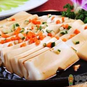 青春期的孩子、老年人不适宜吃豆腐