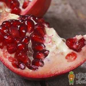 石榴皮煮水的6个功效