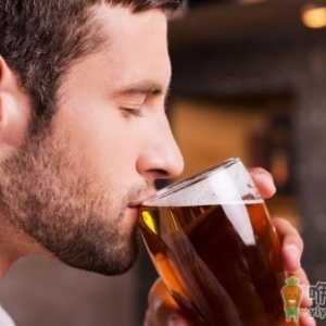 喝酒时伤肝又伤胃的饮食揭秘 喝酒的各种不宜事项