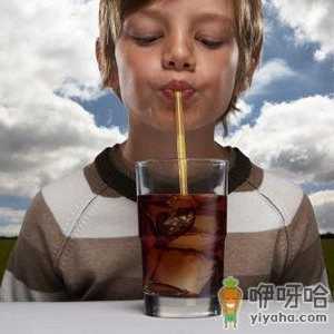 喝可乐的危害有哪些？经常喝可乐有什么坏处