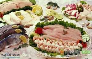 吃海鲜不能喝什么？海鲜食用禁忌