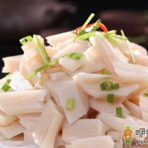 藕生吃和熟吃功效各不同 吃藕的注意事项