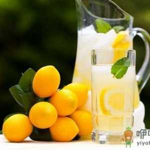 喝柠檬汁的好处：柠檬汁改善疲劳
