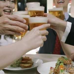 为什么一喝啤酒就拉肚子？喝啤酒拉肚子怎么办