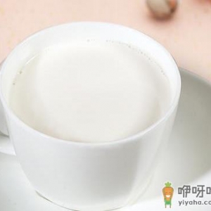 怎么热牛奶？热牛奶的小窍门