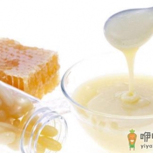 简单两招教你轻松区分蜂王浆和蜂胶
