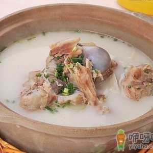 怎么熬骨头汤？猪骨汤的做法