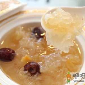 如何挑选银耳？食用银耳的注意事项