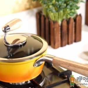 用不粘锅来炒菜好吗？炒菜用什么锅好