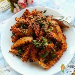 焖煮土豆吃腻了 不妨换换换做法软烂美味酸甜可口