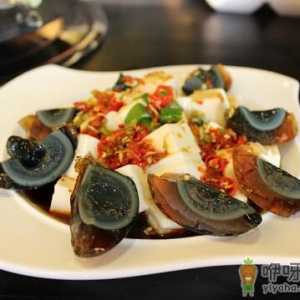 皮蛋豆腐怎么做好吃？皮蛋豆腐的做法