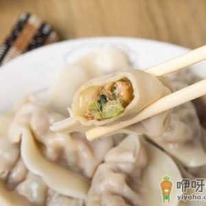 芹菜猪肉饺子怎么做？芹菜猪肉饺子的制作方法