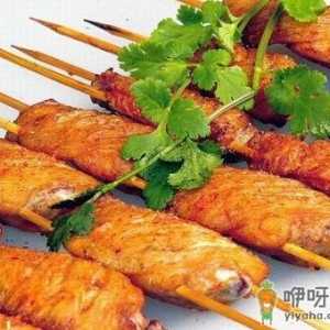 怎么用微波炉烤鸡翅？烤鸡翅的做法