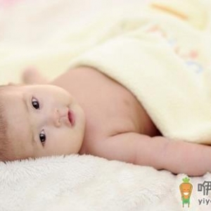 宝宝开始独睡 父母应该注意什么？