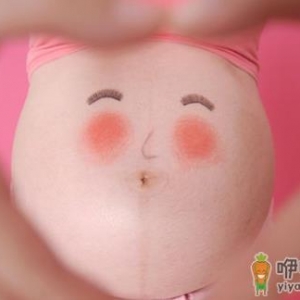 孕晚期胎动频繁正常吗？