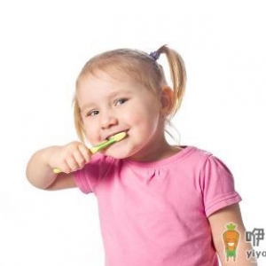 孩子矫正牙齿的最佳年龄