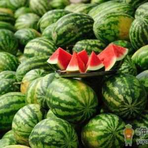 西瓜怎么保鲜？西瓜放进冰箱好吗？
