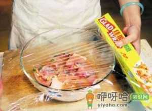 保鲜膜能用微波炉加热吗？微波炉加热保鲜膜有毒吗