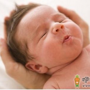 初生婴儿的五个奇怪状况
