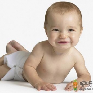 新妈妈训练宝宝抬头须注意四点