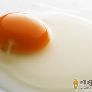 鸡蛋清的小妙用-鸡蛋清在生活中的作用