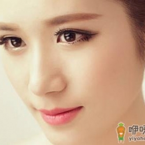 “夜趴”女王教你不晕妆小窍门