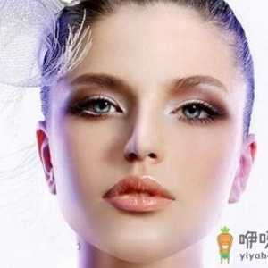 撇沉重 清淡透亮才是最佳妆容