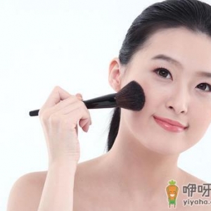 打造准妈妈的“安心彩妆”
