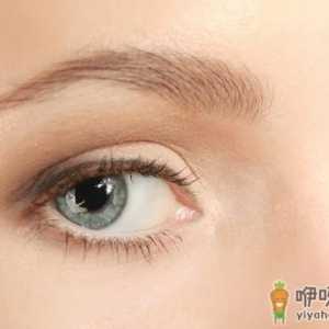 眼部整形后的护理