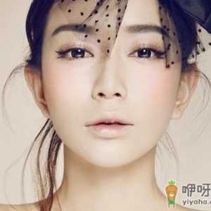 如何保养才能让唇纹变淡呢
