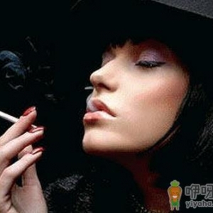 烟民朋友是如何美白牙齿的
