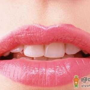 改掉唇部护理恶习 正确护理唇部