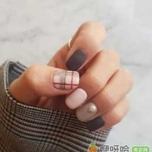 纯色美甲的N种打开方式 当下潮流纯色美甲都在这