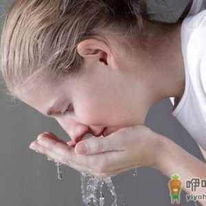 肤质不同洗脸次数也不同哦！