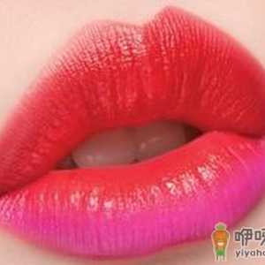 打造咬唇妆的四个重点