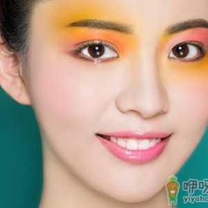 不同唇型的美唇“妆饰”大法