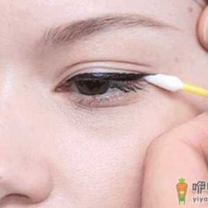 证件照画什么妆才能照得好看？
