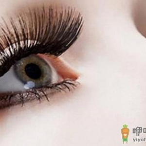 种植眼睫毛 让你变身芭比娃娃