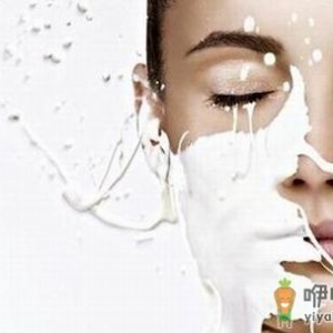 如何让自己的肌肤又白又滑？