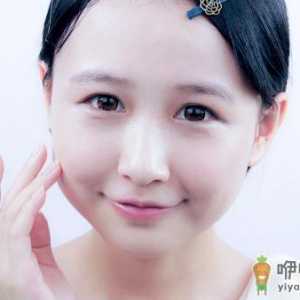 小黄瓜鸡蛋面膜的做法：黄瓜DIY美容法