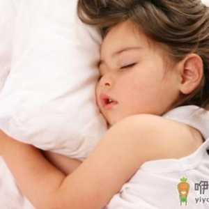 孩子独自睡觉 培养独立生活能力