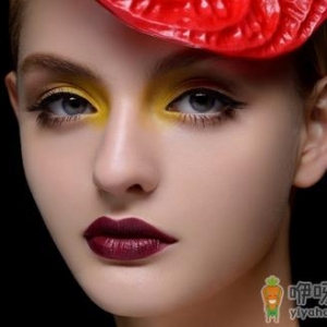 化妆护肤不当脸上会长斑 彩妆引起色素沉着
