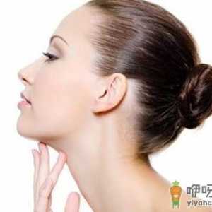颈部肌肤卸妆 细滑美颈亮出来