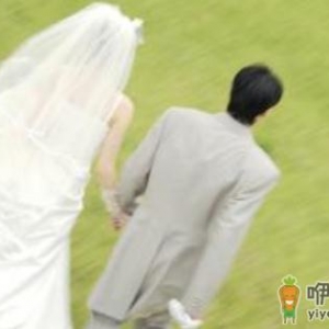 男朋友对前女友念念不忘是什么情况？