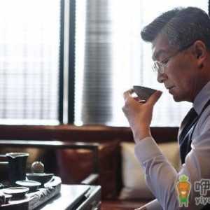 男人啤酒肚是健康祸首如何减掉
