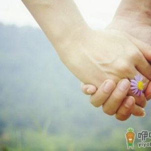男人不善于承诺不代表他不爱你