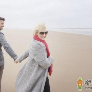如何增进恋人之间的情感？