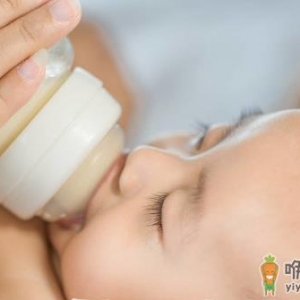 宝宝夜奶频繁容易影响发育 如何轻松断掉宝宝的夜奶