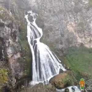 中国最恐怖的瀑布一泉瀑布 下雨天会出现新娘身影